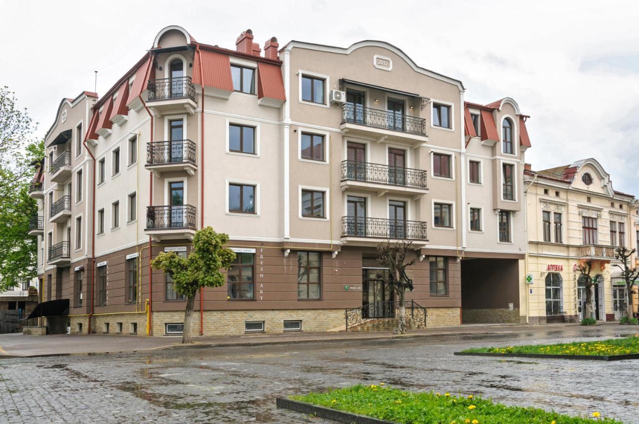 Elite Loft Apart Коломия Екстериор снимка